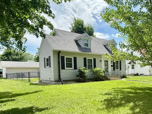 1111 Cedar St, Alexandria, MN 56308