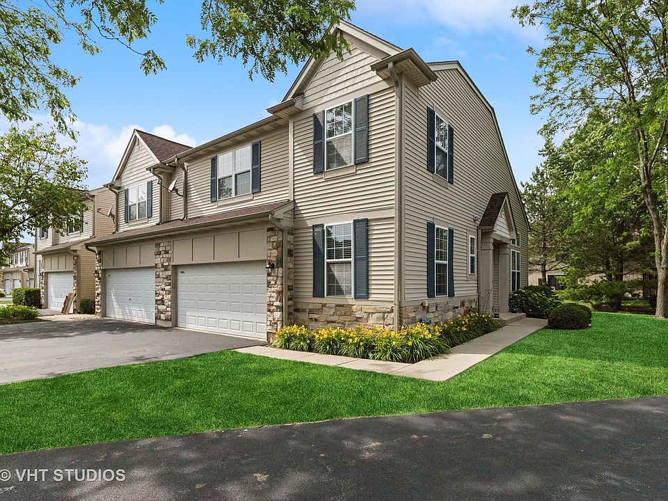 1st image of 844 Amelia Ct