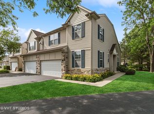 844 Amelia Ct, Grayslake, IL 60030
