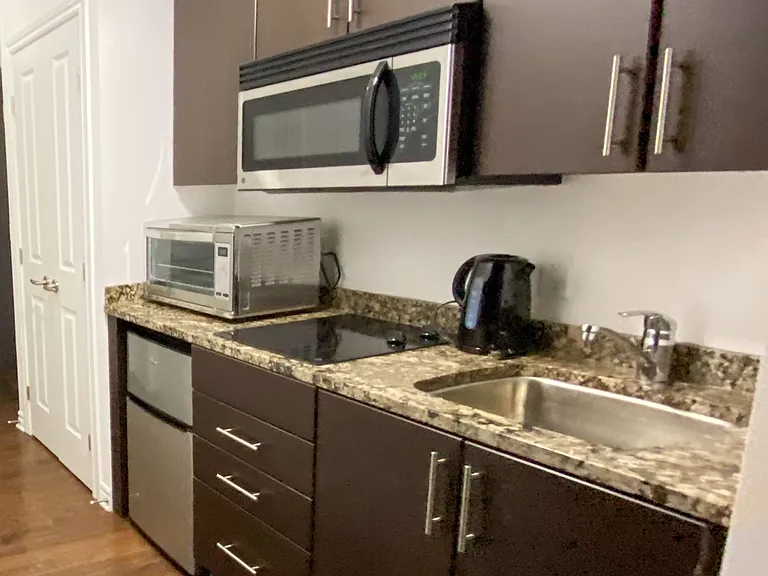 429 Kent St #310 — Photo 2
