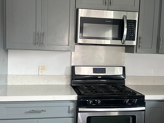 4th image of 110 G St #A