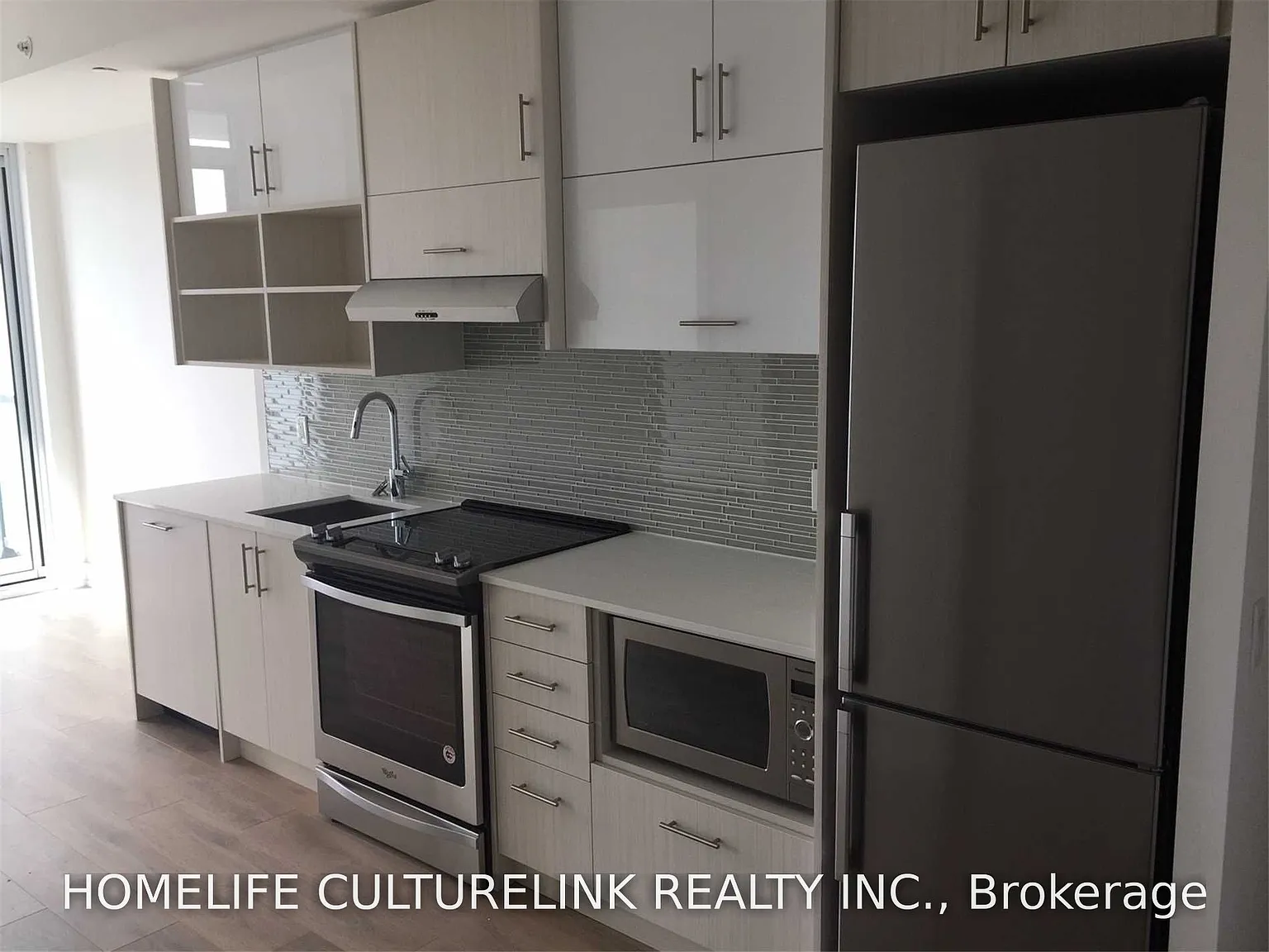 2 bed, $2,400 — Photo 3
