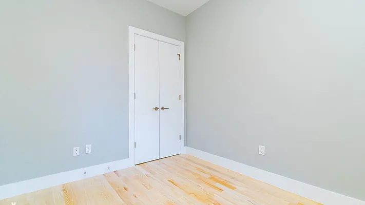 Rented by Nooklyn NYC LLC | media 8