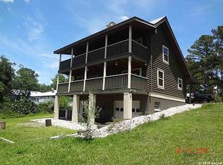 210 Lake Ray Rd, Hawthorne, FL 32640