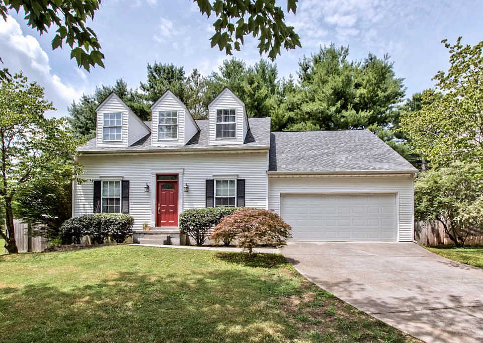 1st image of 1025 Edenbridge Way