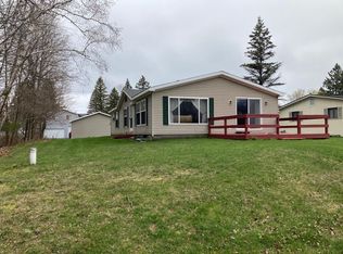 291 Plymouth Beach Rd, Indian River, MI 49749