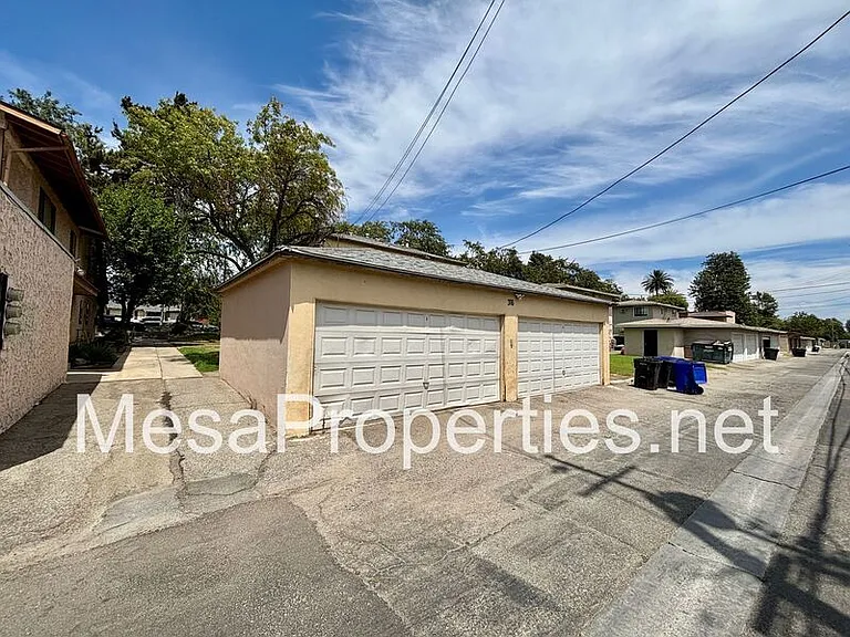 316 W Arrow Hwy #B — Photo 10