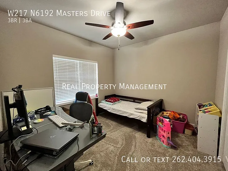 W217N6192 Masters Dr — Photo 14