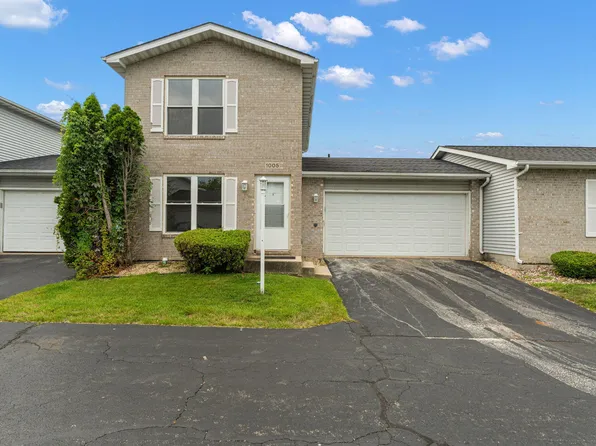 1005 Windsor Ln, Dyer, IN 46311