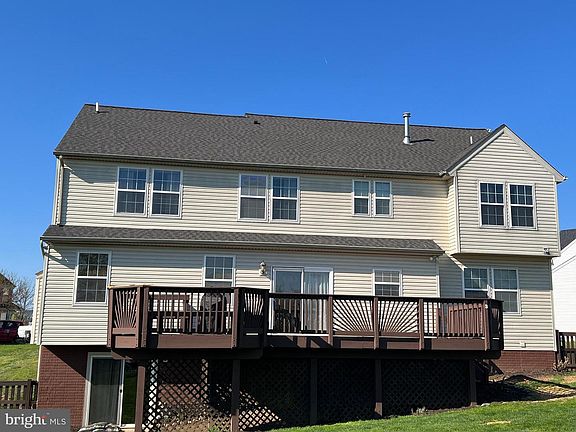 5th image of 42 Decatur Dr