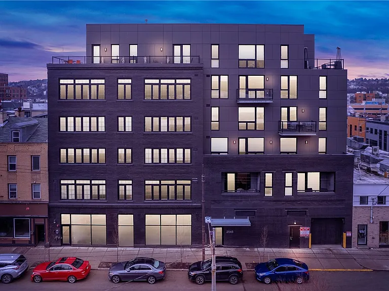 2545 Penn Ave #208 — Photo 31