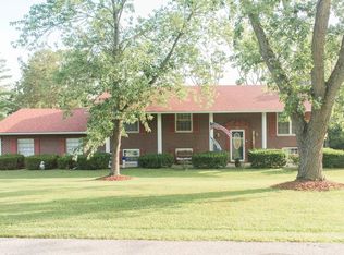 44 Ridgewood Dr, Hillsboro, MO 63050