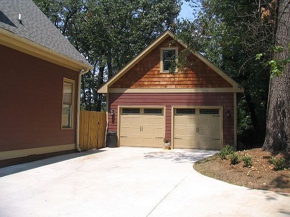 2 car garage with bonus room