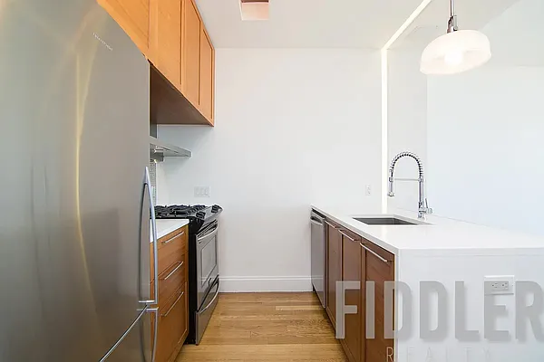 Rented by The KCI Group | media 4