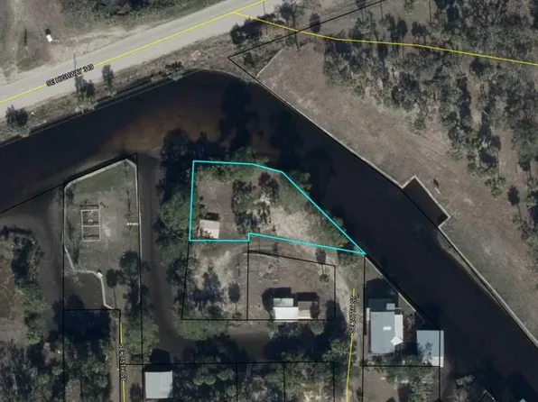 85 SE 217th St, Suwannee, FL 32692