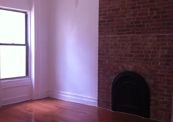 Rented by A P Realty Group NY LTD | media 3