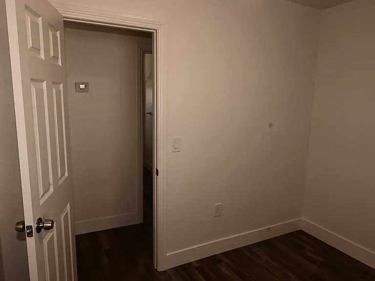 1007 C St #1 — Photo 22