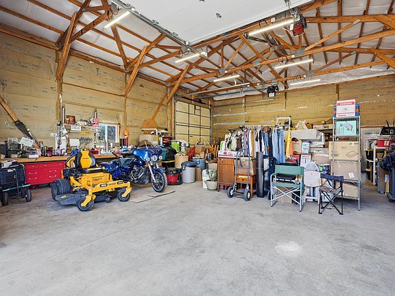 4th image of N6101 9th St