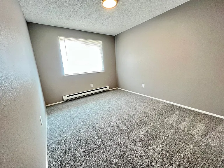 Forest Park Apartments — Photo 16
