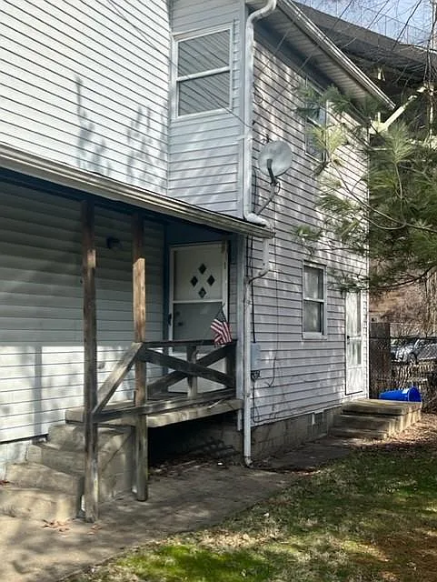 3703 Alexis St — Photo 2