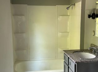 1942 Marquette St, Saginaw, MI