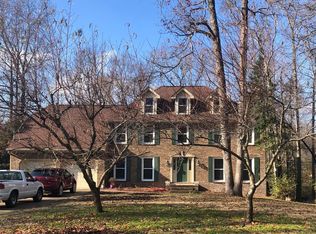 1903 Red Fox Ln, Hixson, TN 37343