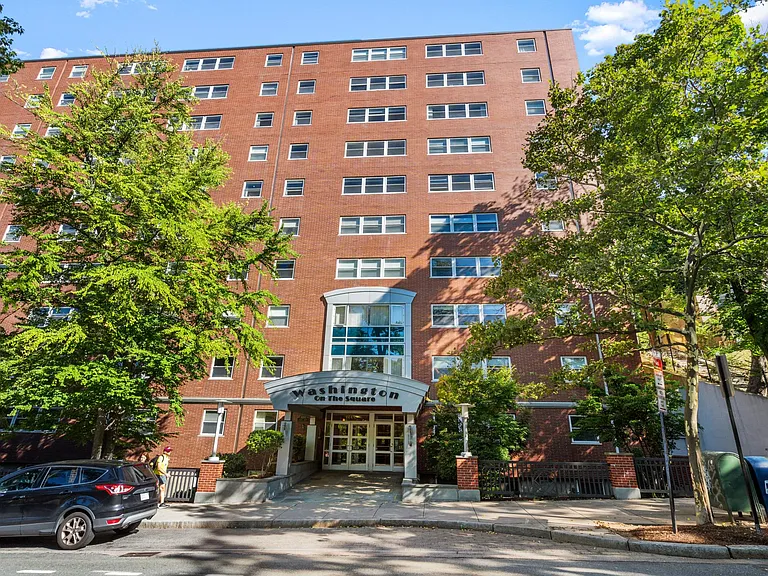 1600 Beacon St #1108 — Photo 6