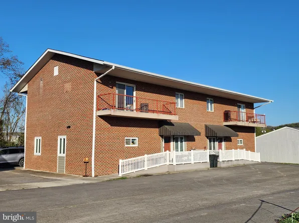 32 Coopers Aly, Fort Ashby, WV 26719