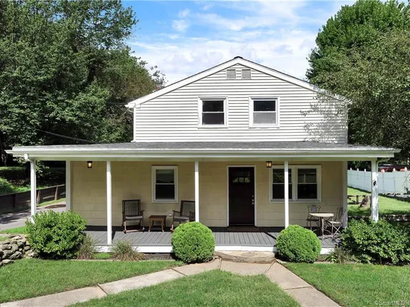 60 Cedar Avenue, Wolcott, CT 06716