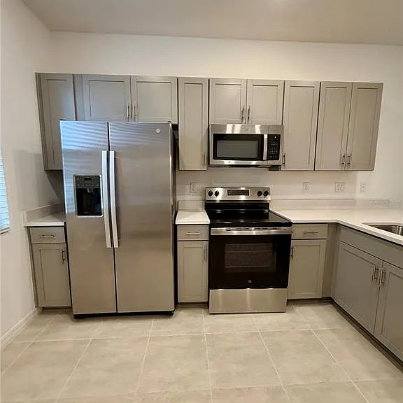 8581 Daybreak St — Photo 6