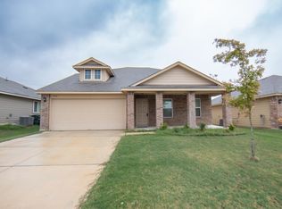 1068 Dumfries Dr, Seguin, TX 78155