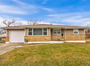 2822 Gabriel Ave, Zion, IL 60099