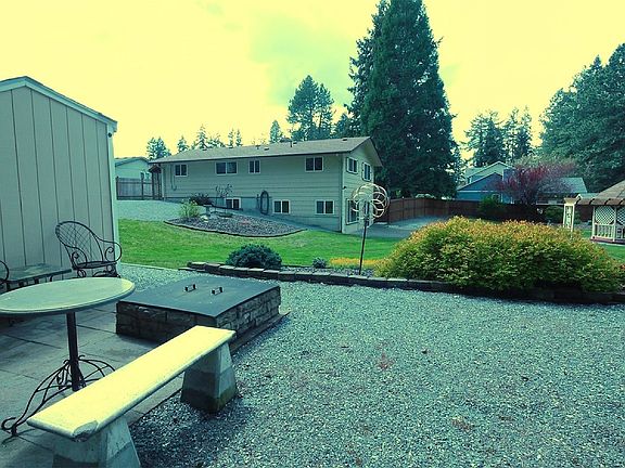 2nd image of 1220 168th Street E