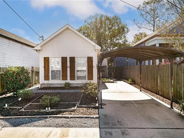 7516 Hurst St, New Orleans, LA 70118