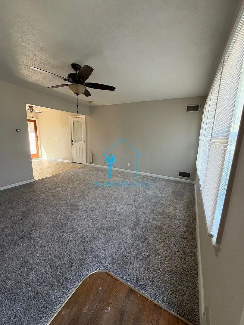 Two bed one bath available now! — Photo 2