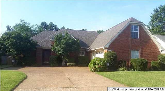1st image of 9121 Plantation Lakes Dr