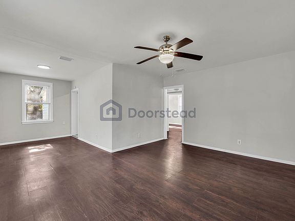 4th image of 2966 Dellwood Ave