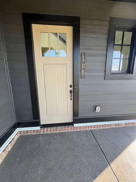 5 bed, 3253 sqft, $5,500 — Photo 3