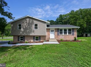 100 Spring Meadow Ln, Washington Boro, PA 17582