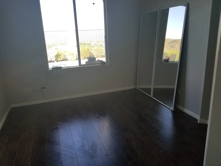 office/guest room