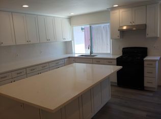 5332 Prosperity Ln, San Diego, CA 92115