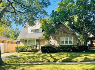 342 Westmoreland Ave, Waukegan, IL 60085
