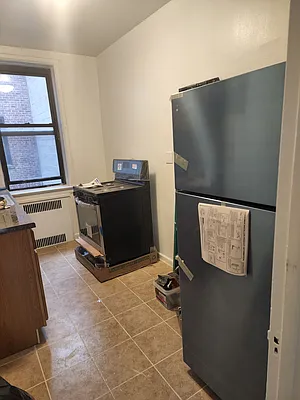 Rented by Astoria Park Realty Group Inc | media 30