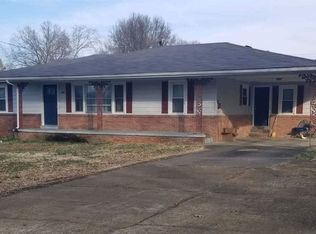 129 Cooper St, Martin, TN 38237