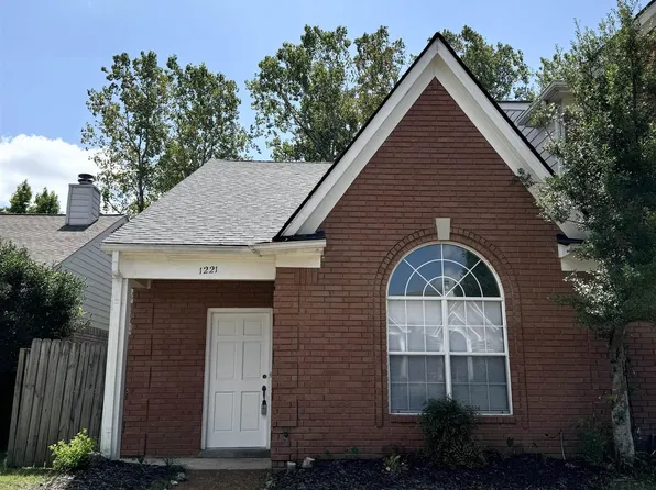 1221 Brady Hollow Ln, Cordova, TN 38016