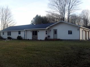 1891 Huffman Lake Rd, Vanderbilt, MI 49795