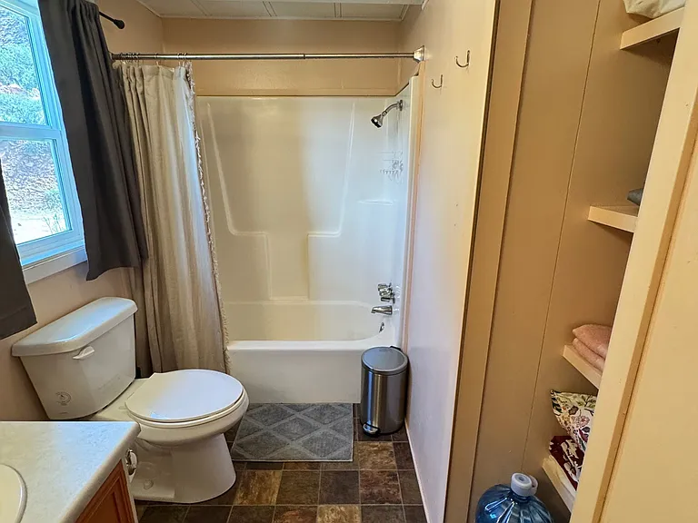 94 W Bailey Ln — Photo 14