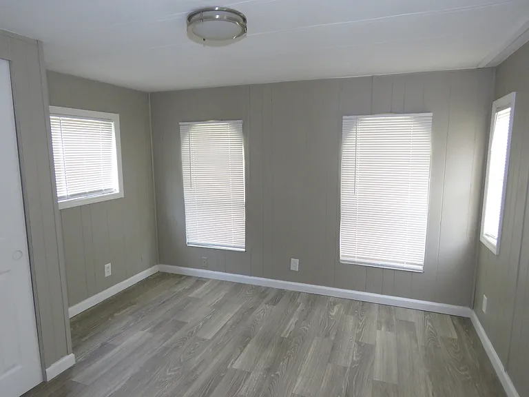3521 Rothmoor Dr — Photo 7