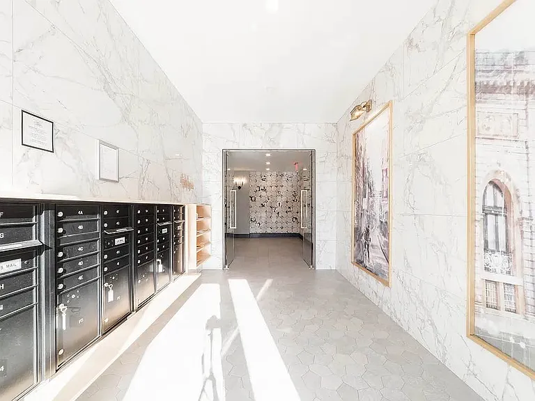 1801 Broadway #2D — Photo 12