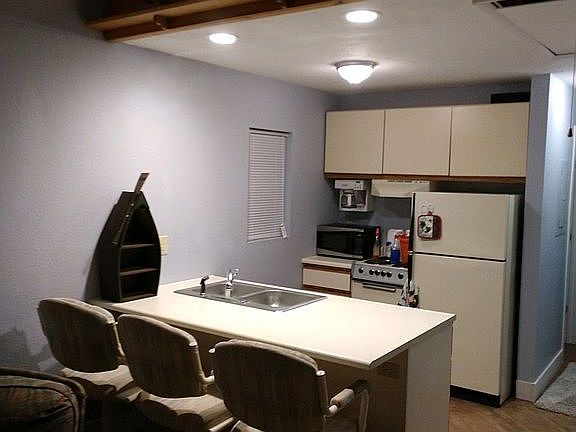 Kitchen area